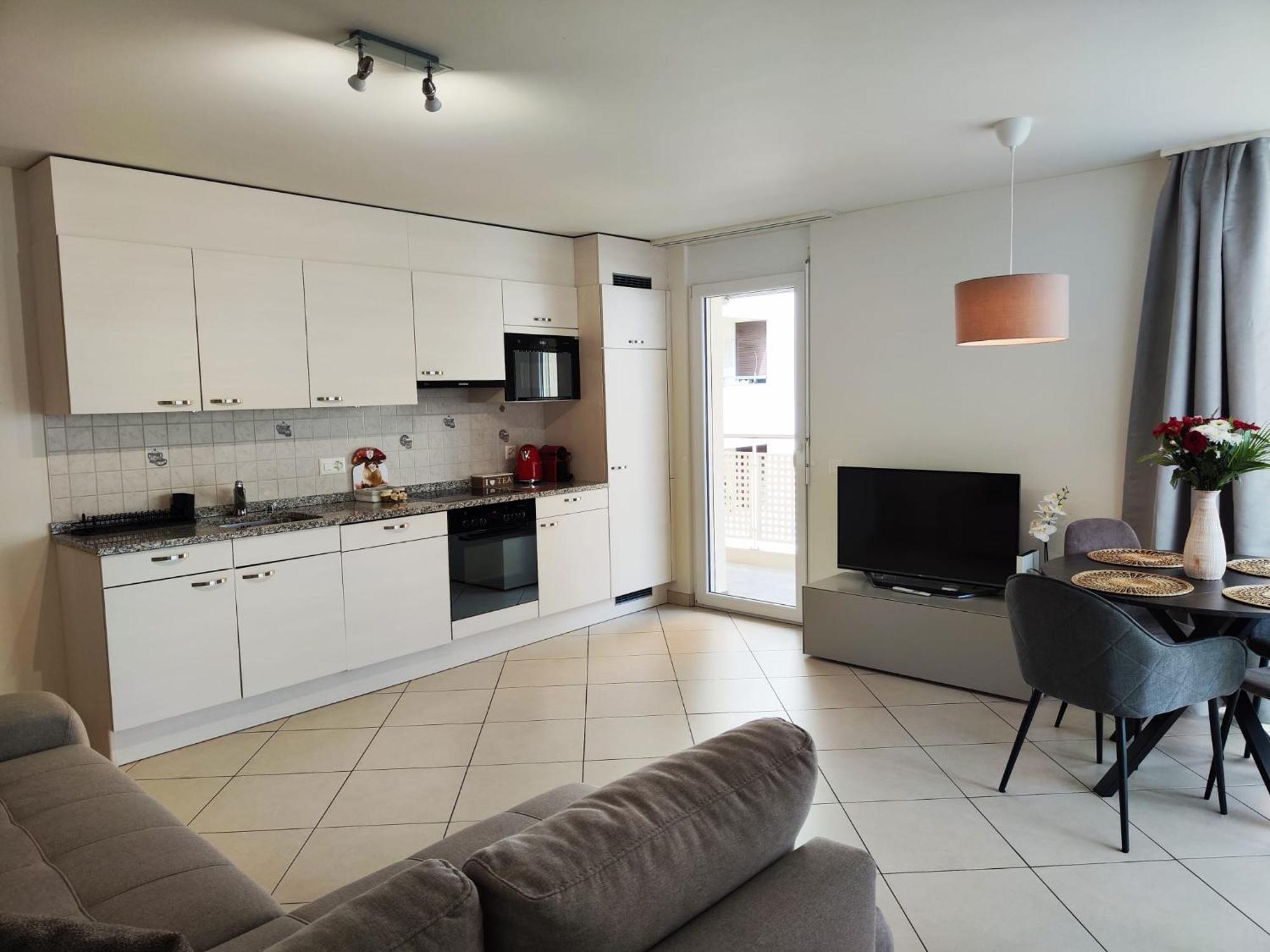 Ferienwohnung Casa Renoir - Schritte Zum Zee Locarno Exterior foto