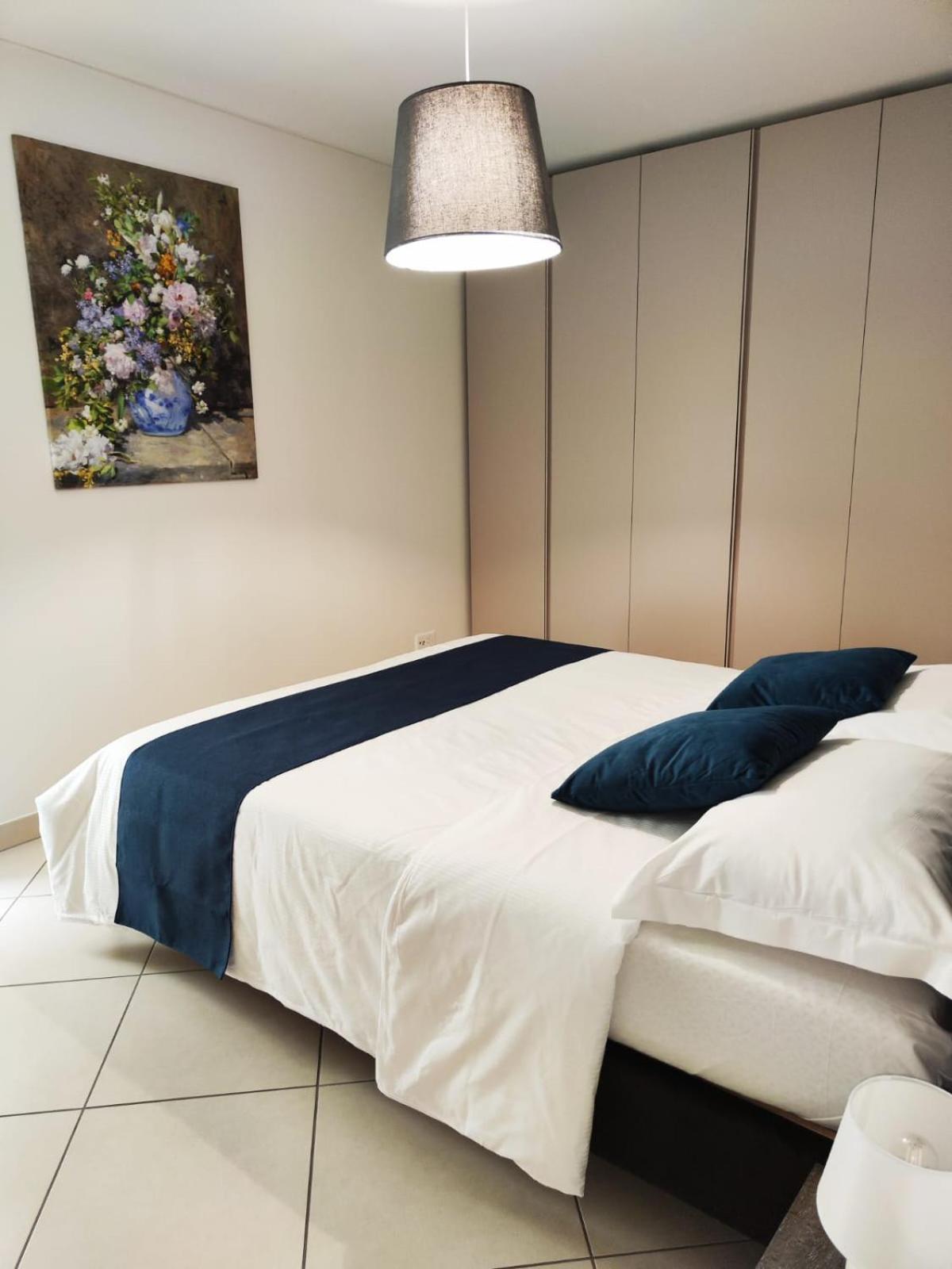 Ferienwohnung Casa Renoir - Schritte Zum Zee Locarno Exterior foto